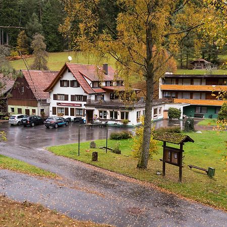 Enri Theater & Pension Bruderhaus Altensteig Exteriör bild