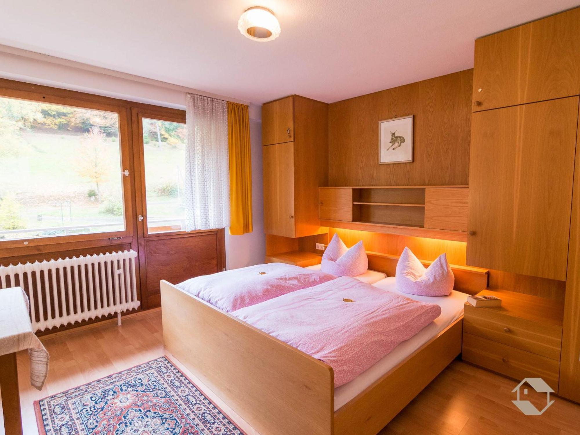 Enri Theater & Pension Bruderhaus Altensteig Rum bild